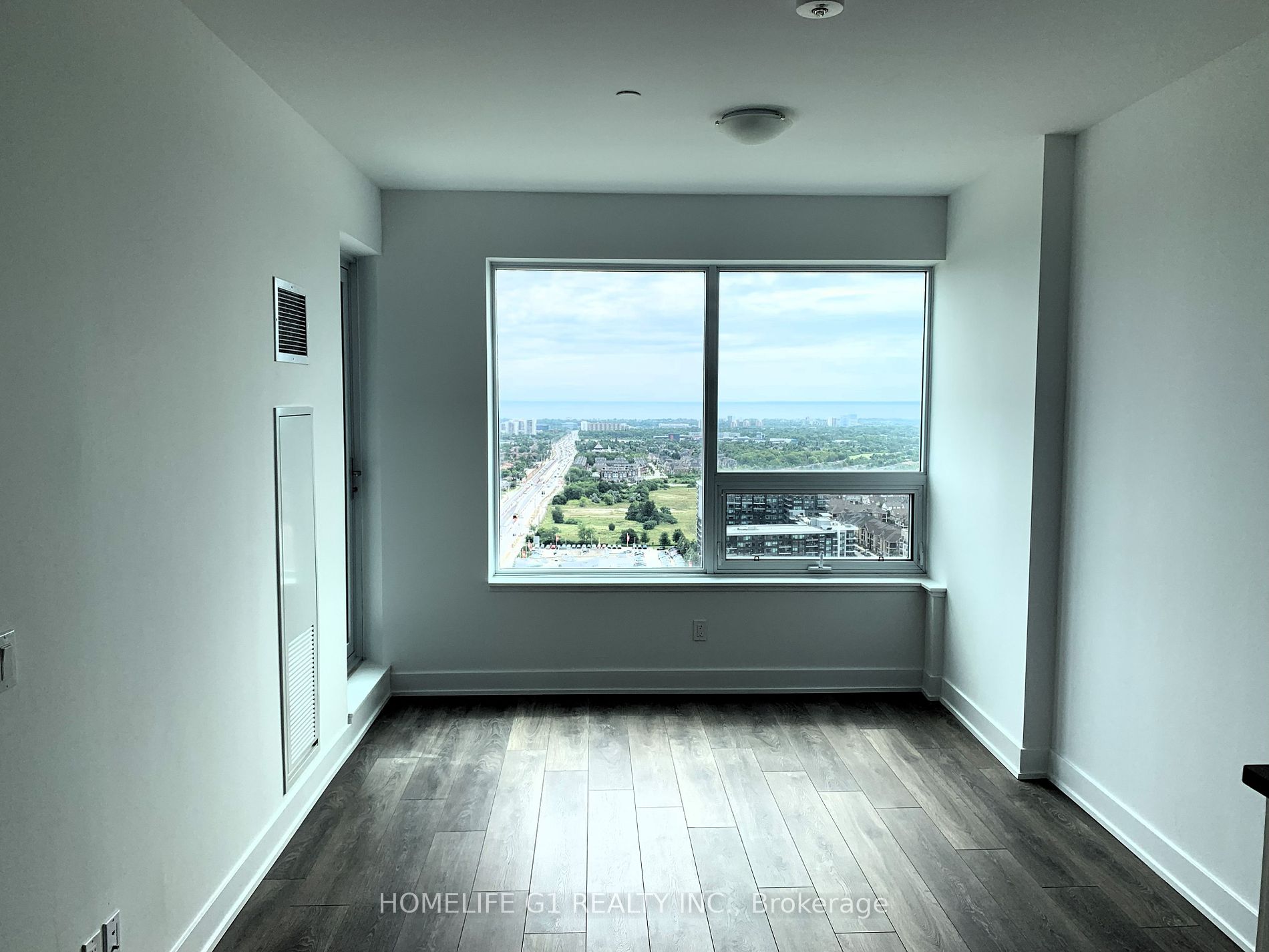 297 Oak Walk Drive, #2501