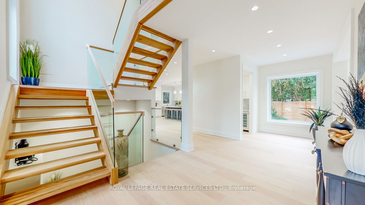 1618 Dogwood Trail