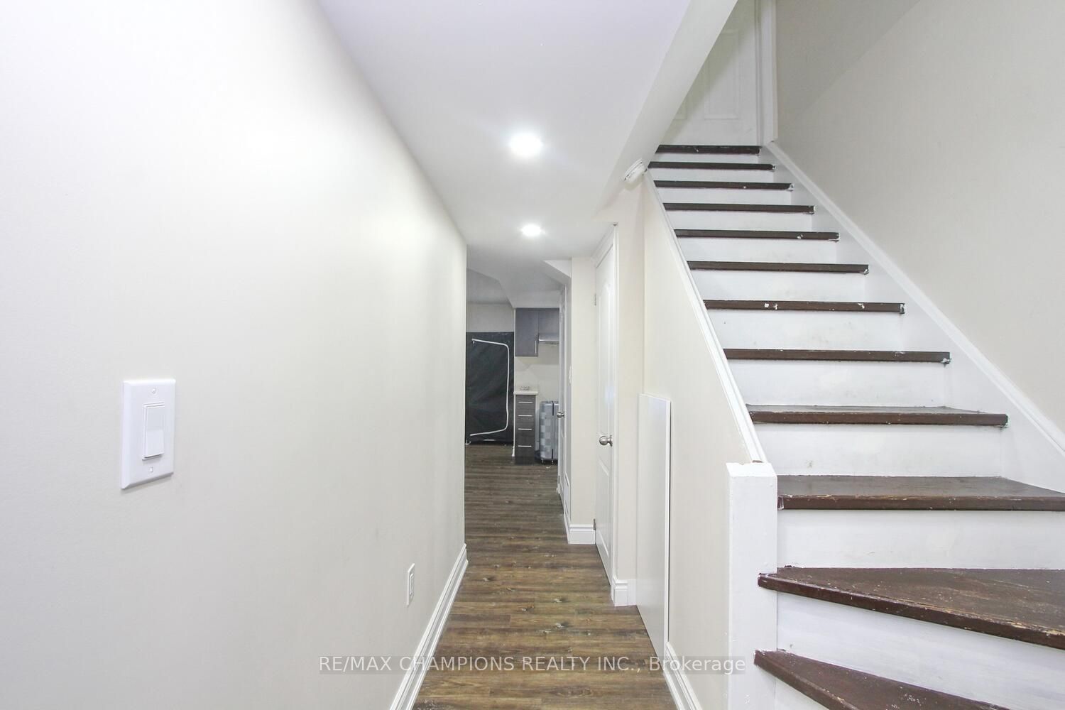 157 Morningmist Street