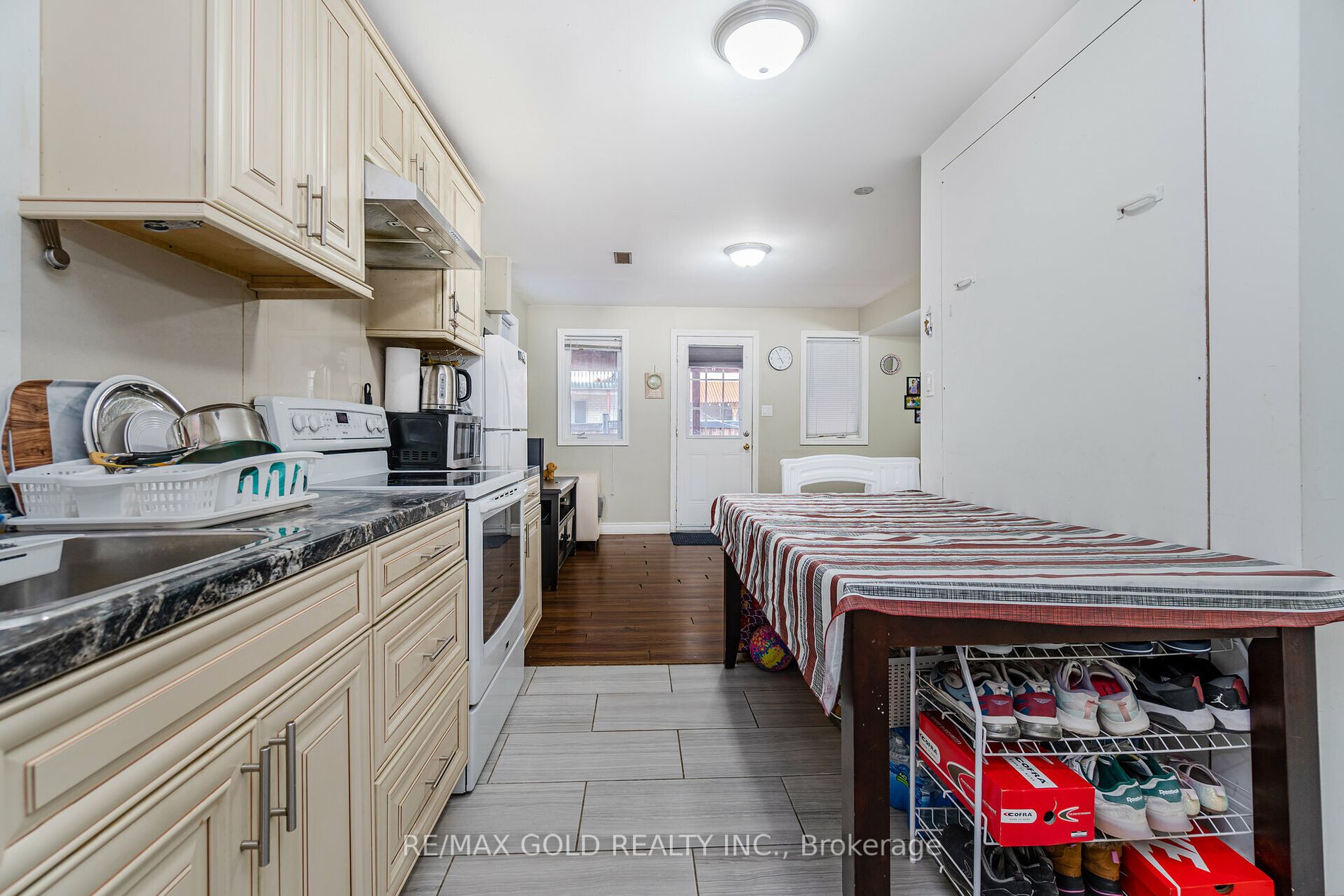 11 Clearfield Drive