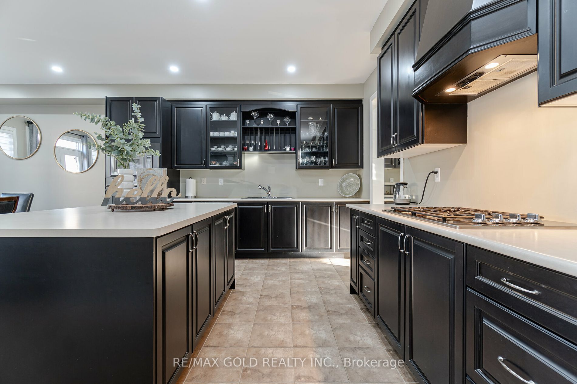 11 Clearfield Drive