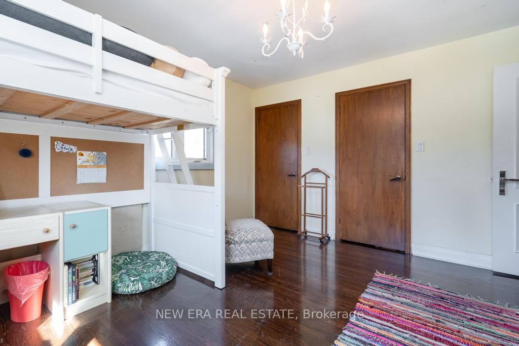 5 Glenn Crt