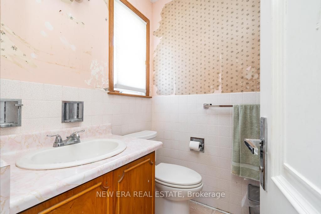 5 Glenn Crt