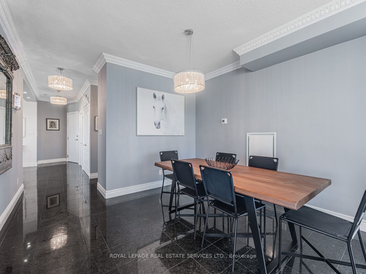 2111 Lake Shore Blvd W, #Lph 8