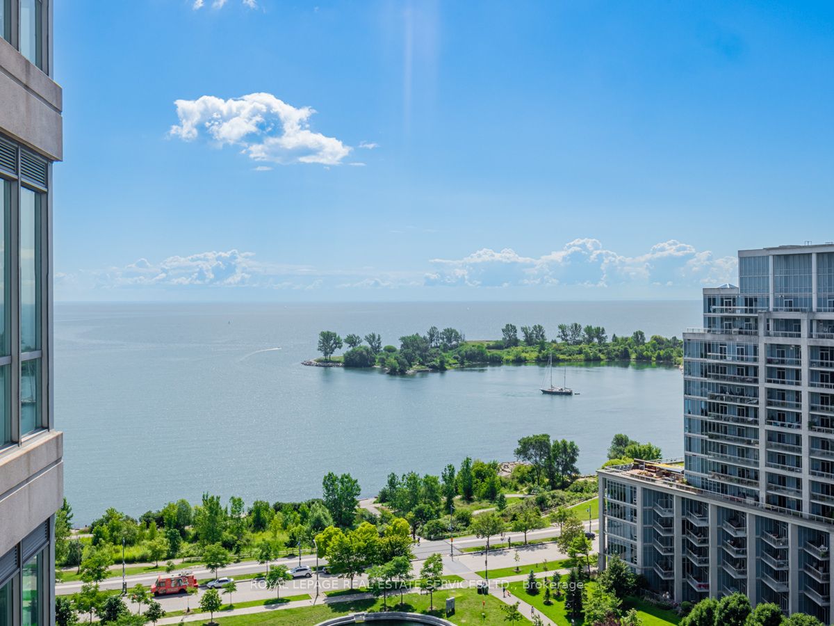 2111 Lake Shore Blvd W, #Lph 8