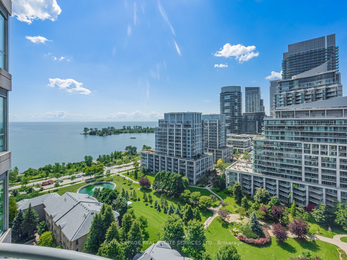 2111 Lake Shore Blvd W, #Lph 8