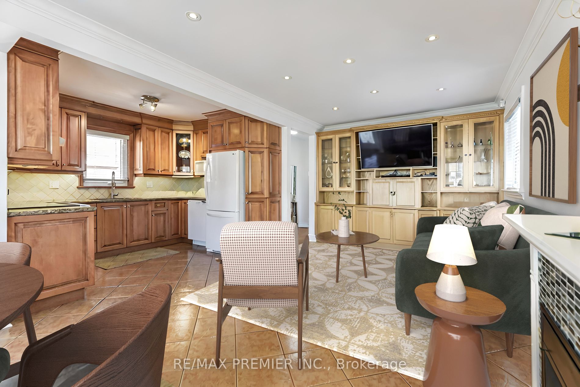 57 Lonborough Ave