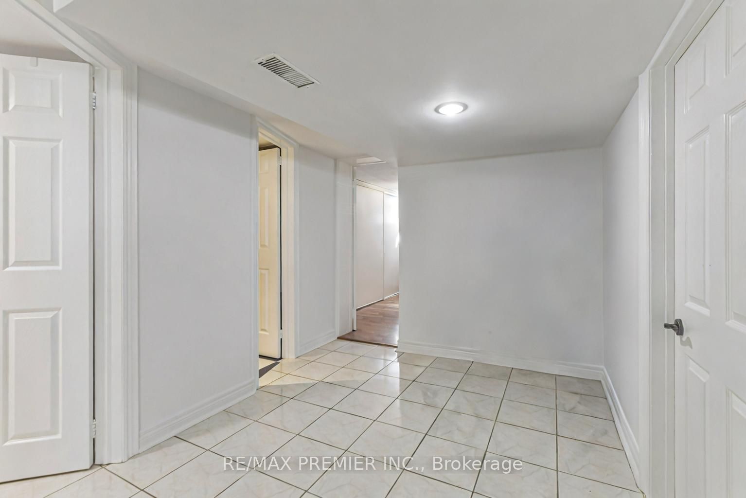57 Lonborough Ave