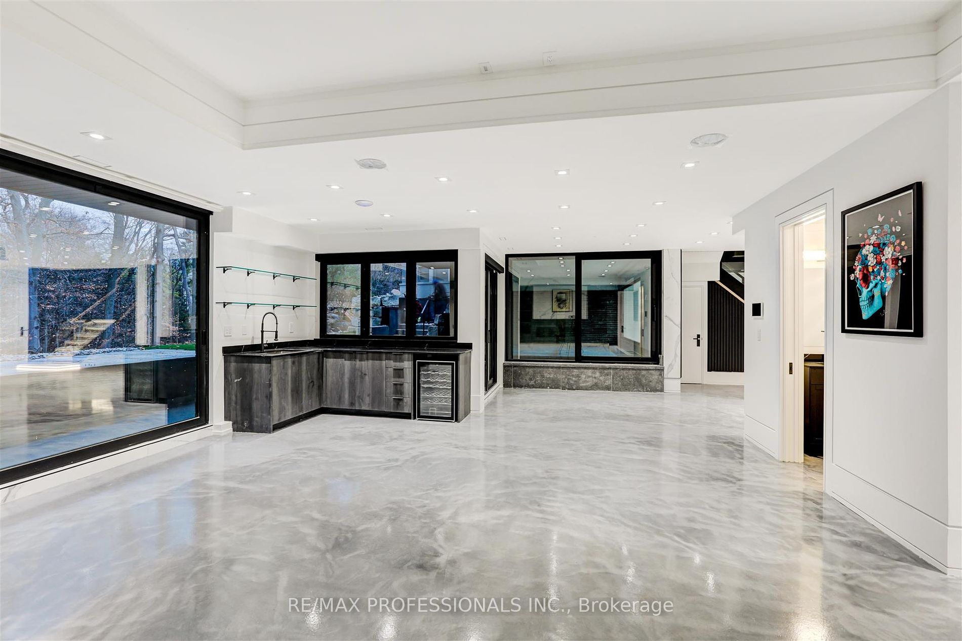 91 Valecrest Drive