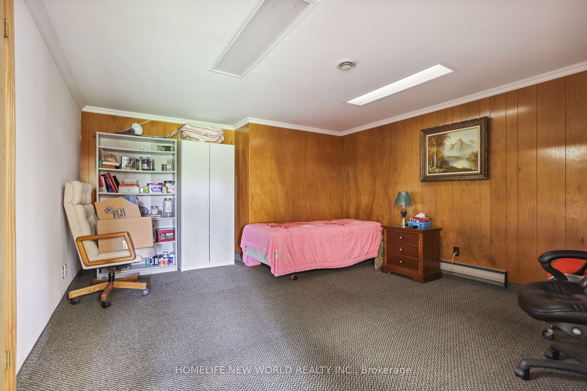2040 Bronte Rd