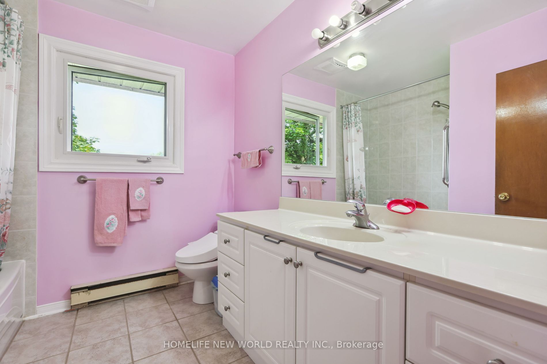 2040 Bronte Rd