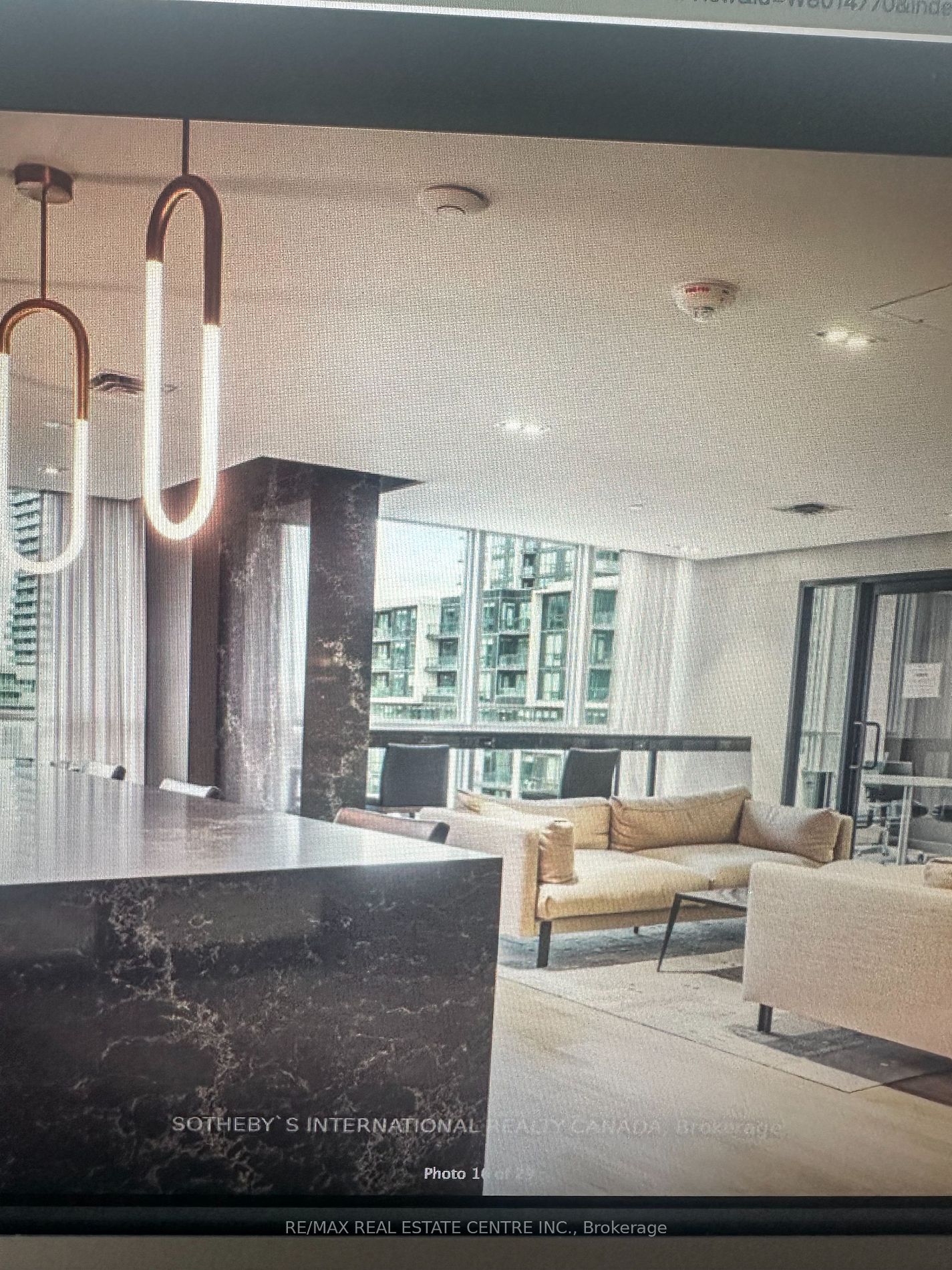 4065 Confederation Pkwy, #3202