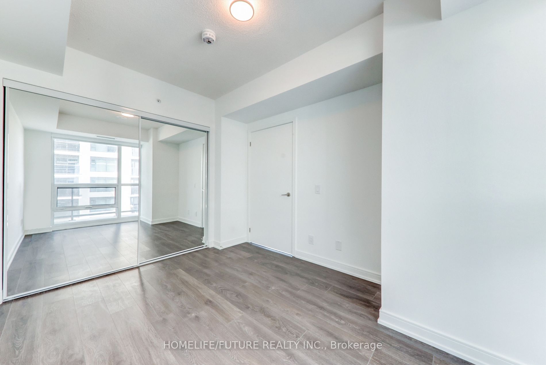 30 Samuel Wood Way, #904