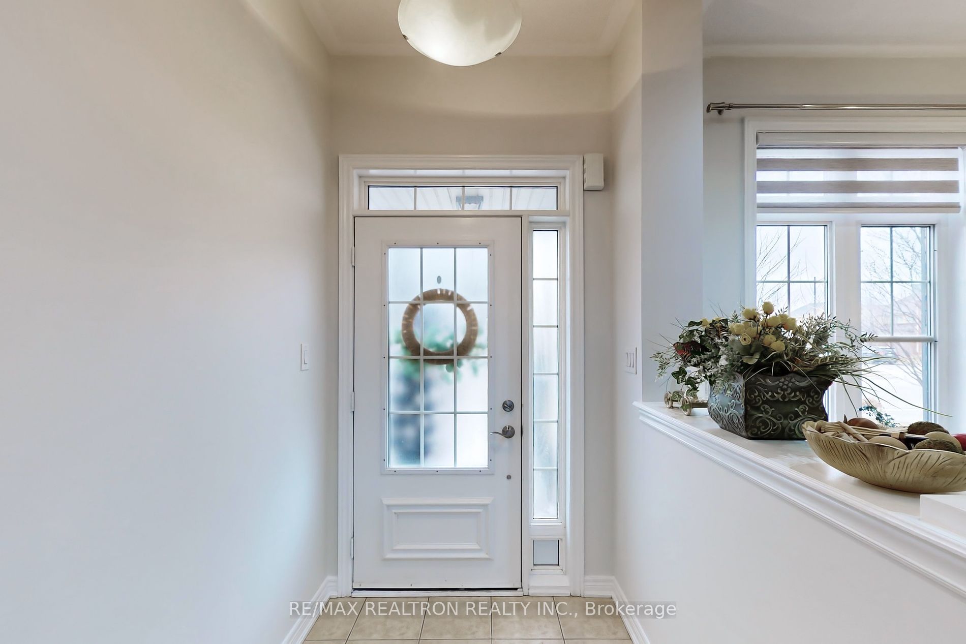 362 Landsborough Ave