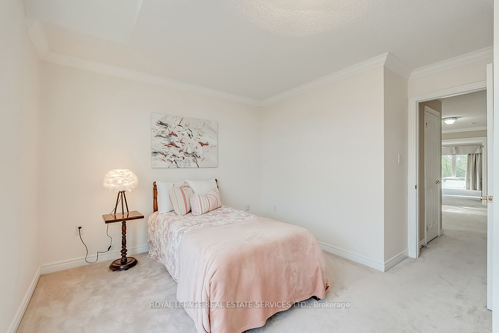 1267 Dorval Drive, #10