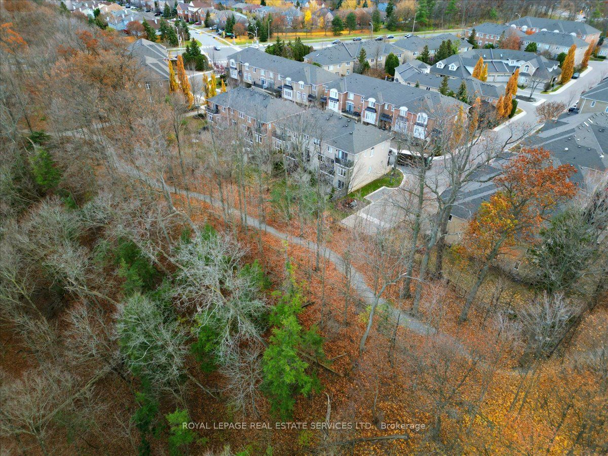 1267 Dorval Drive, #10