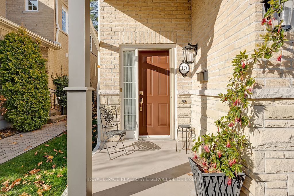 1267 Dorval Drive, #10