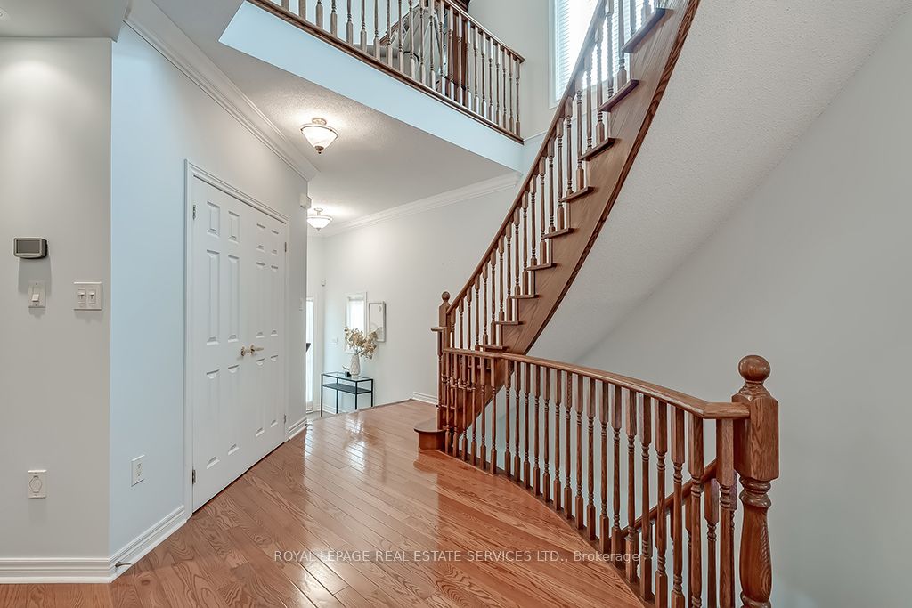 1267 Dorval Drive, #10