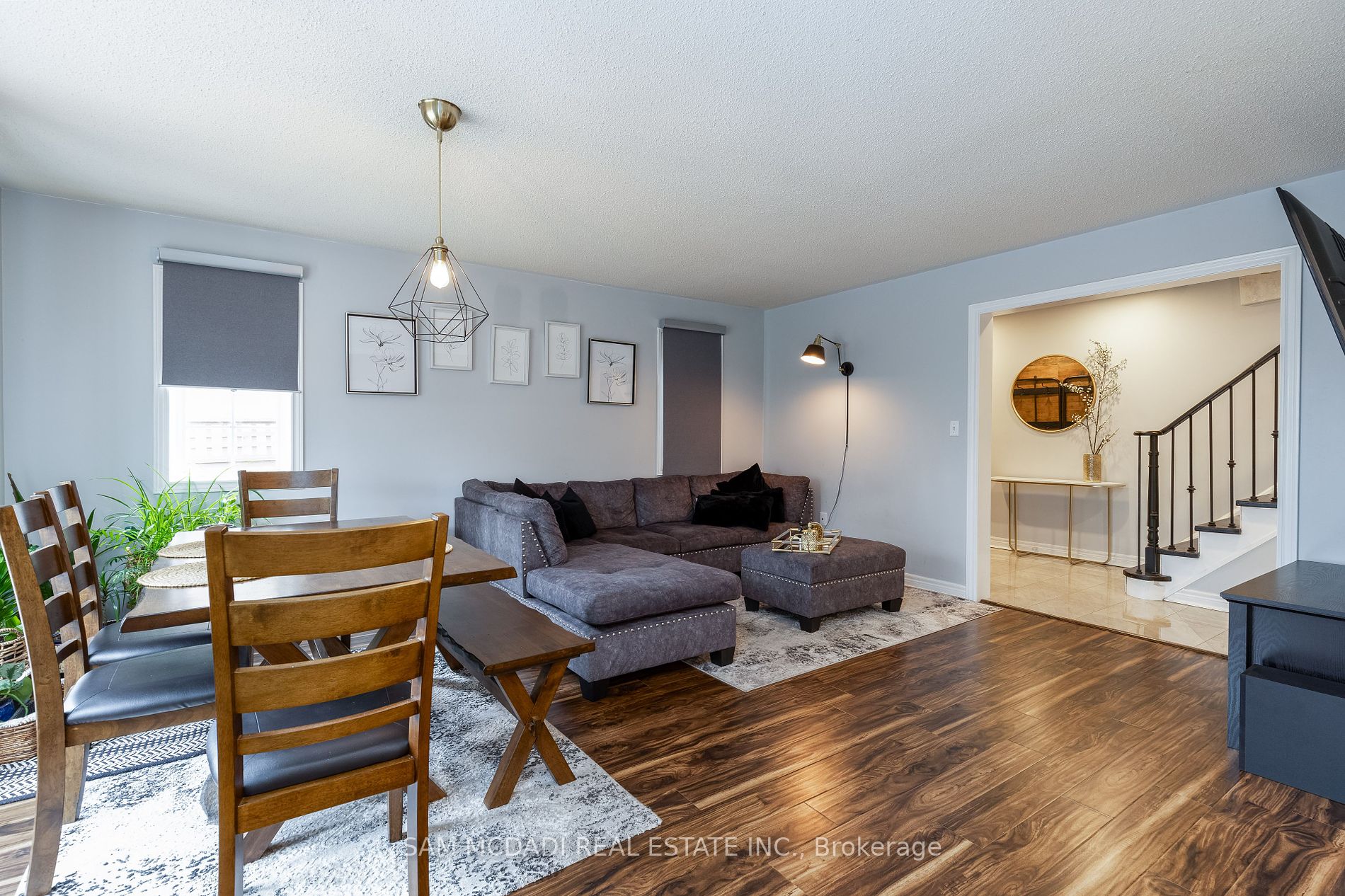 78 Pressed Brick Dr