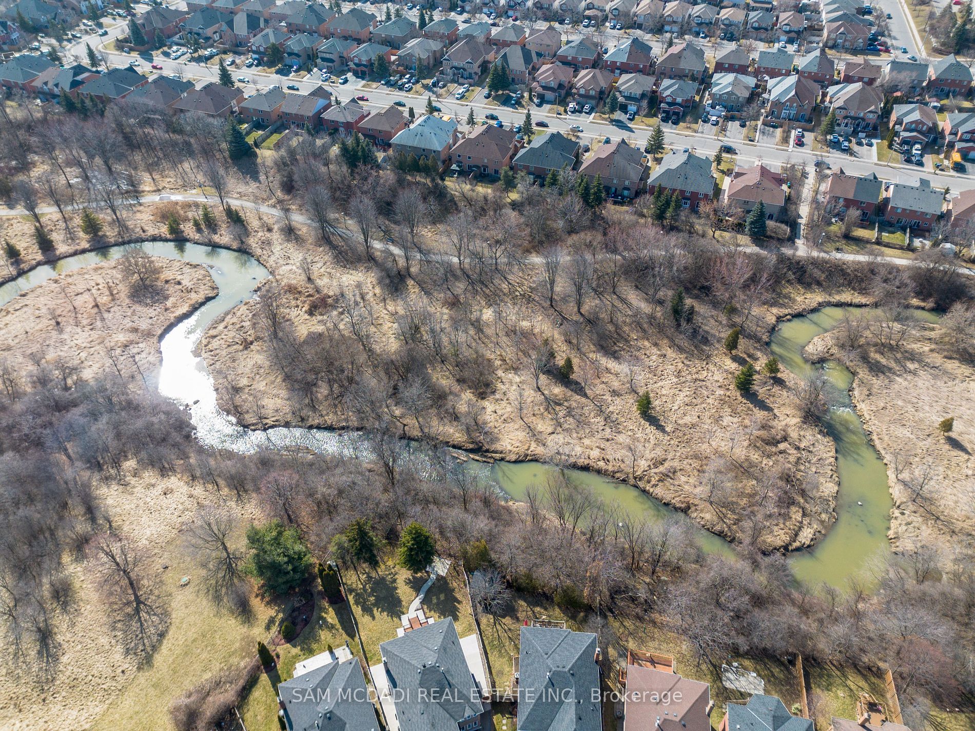 78 Pressed Brick Dr