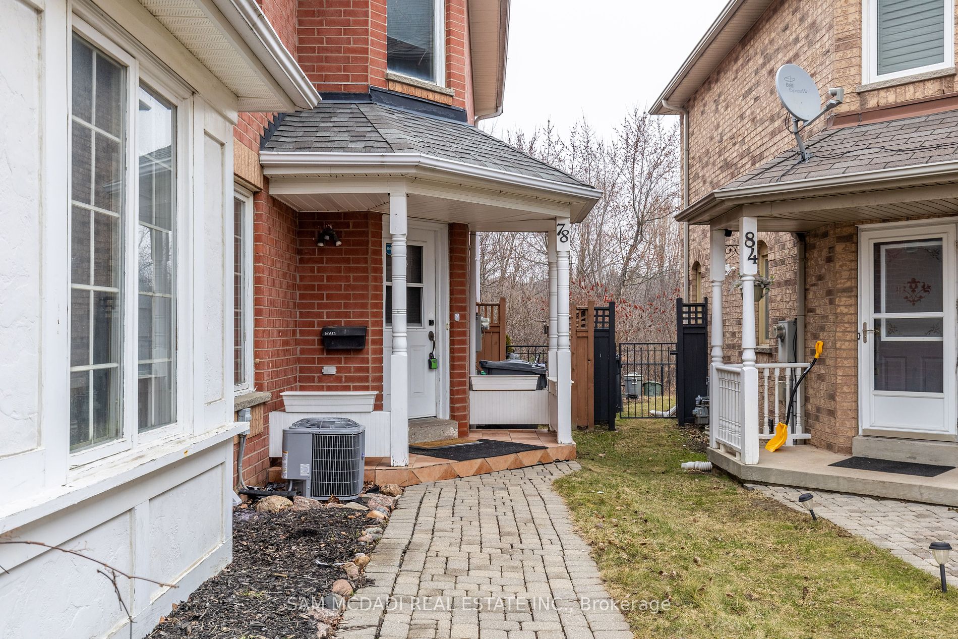 78 Pressed Brick Dr