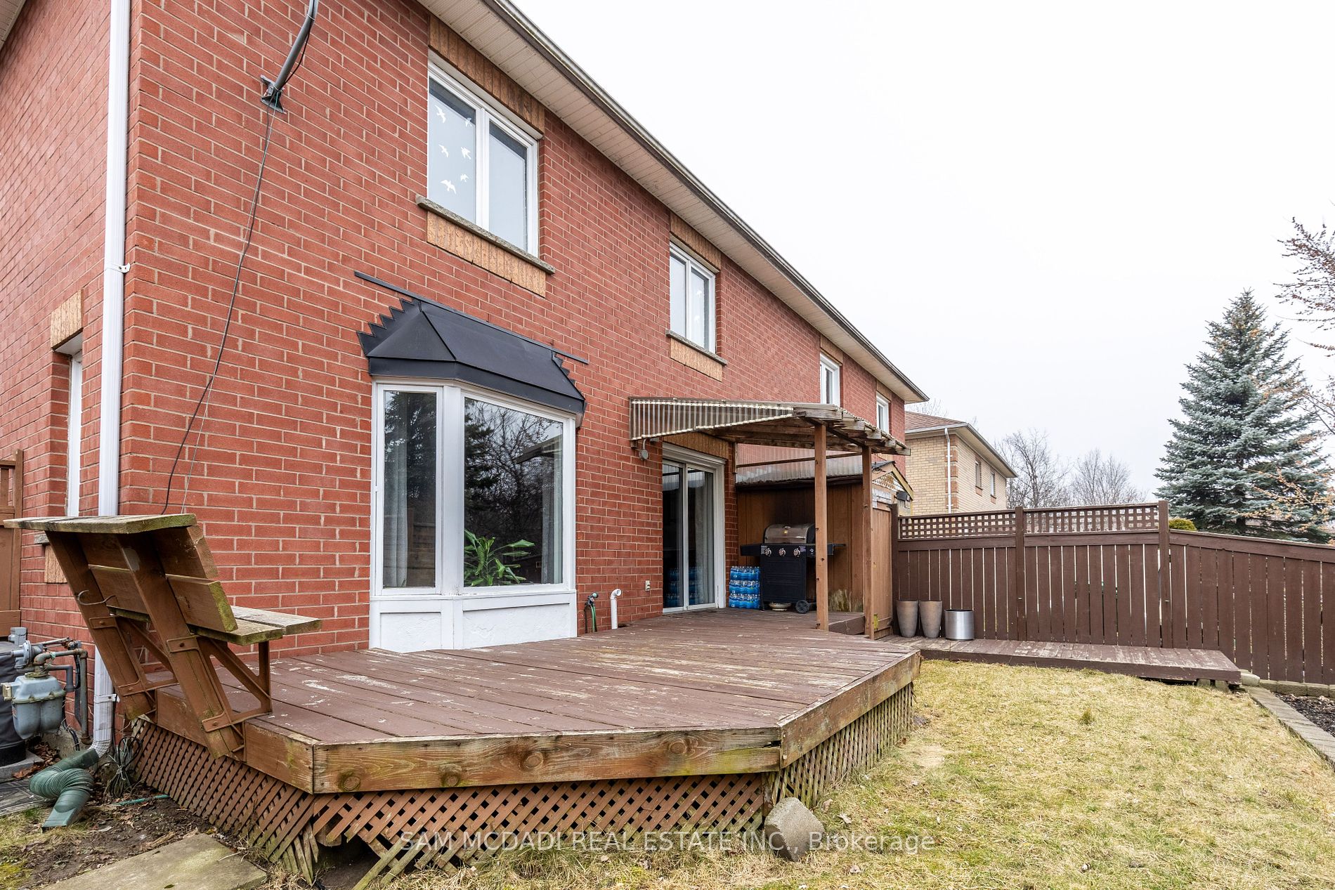 78 Pressed Brick Dr