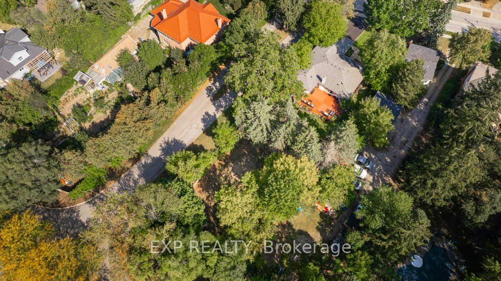 1498 Indian Road