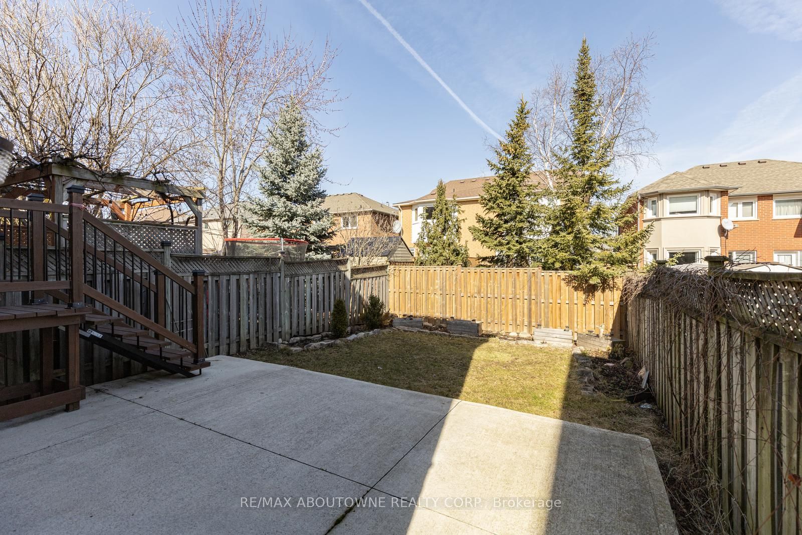 5628 Palmerston Cres
