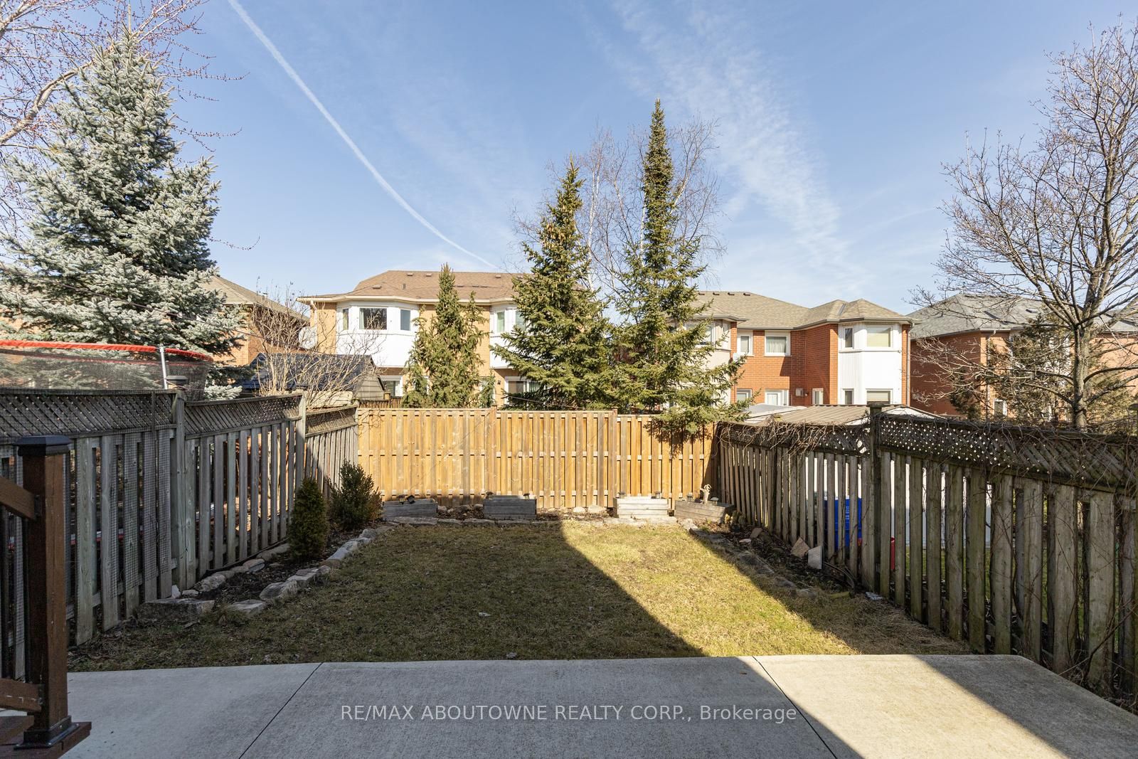 5628 Palmerston Cres