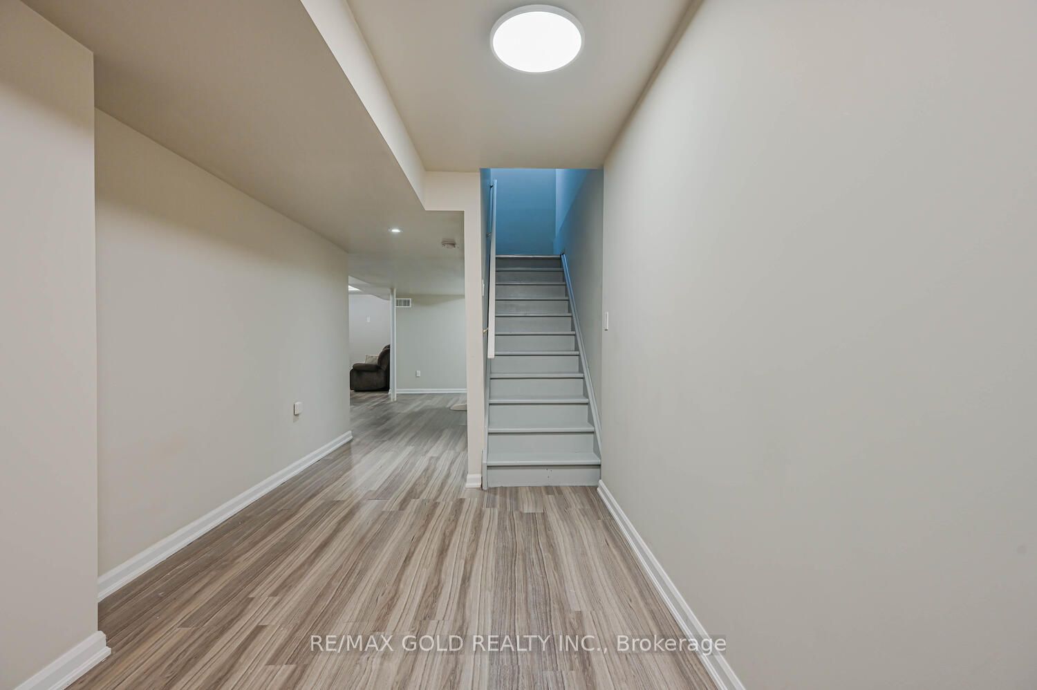 98 Bighorn Cres