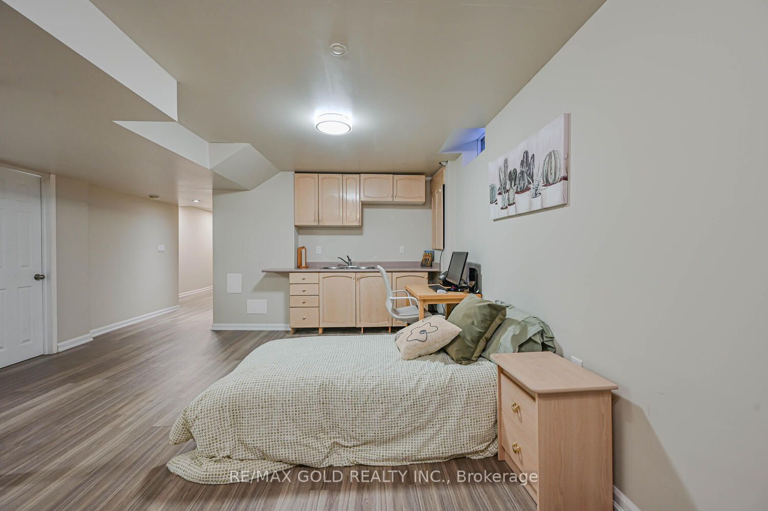 98 Bighorn Cres