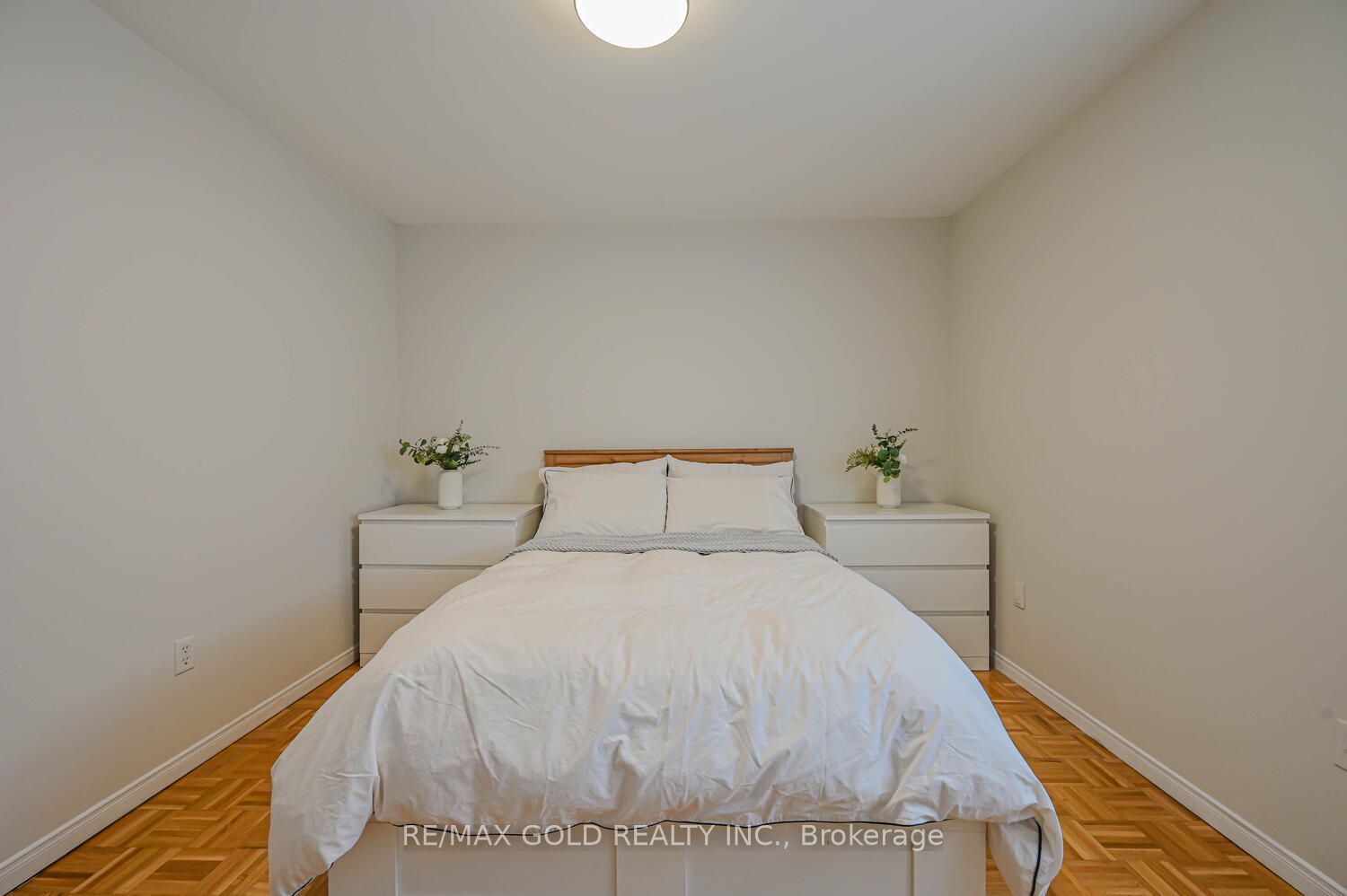 98 Bighorn Cres