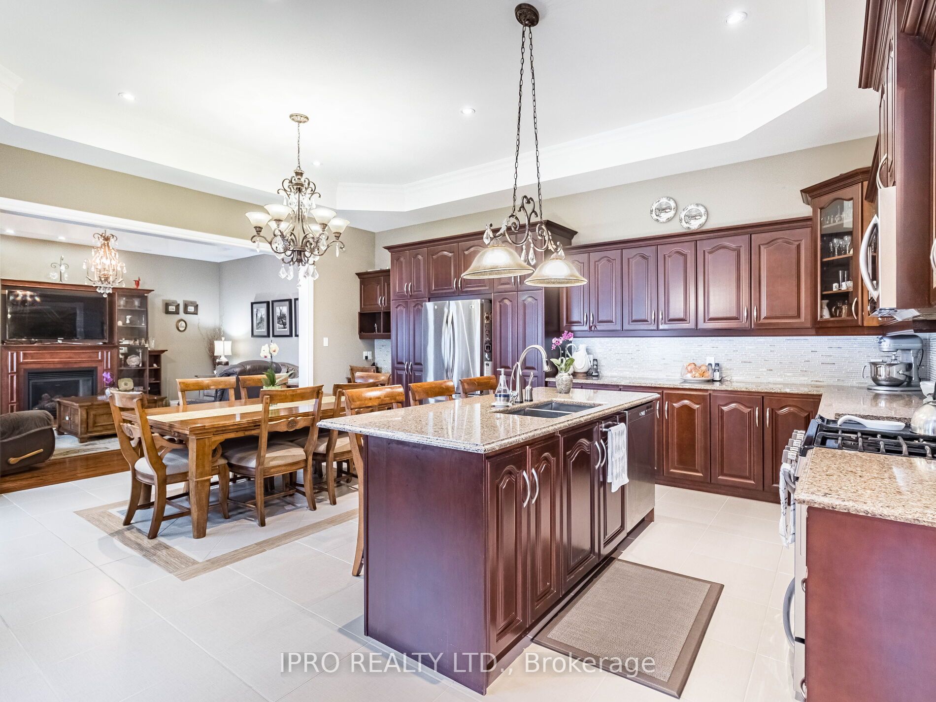 15260 10 Side Rd