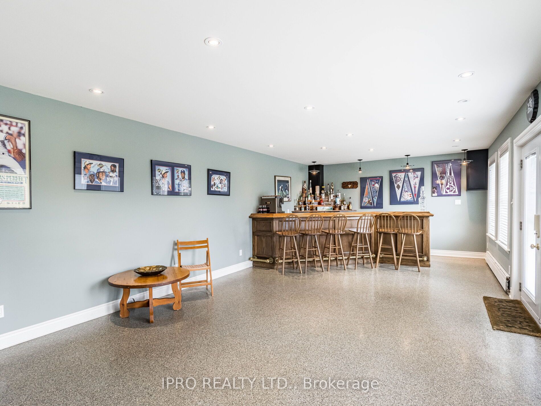 15260 10 Side Rd