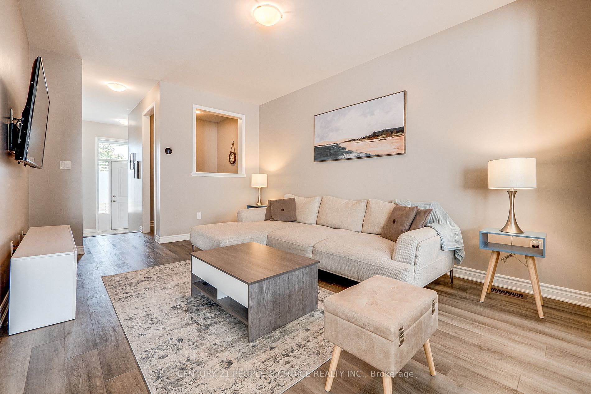 1336 Sycamore Gdns