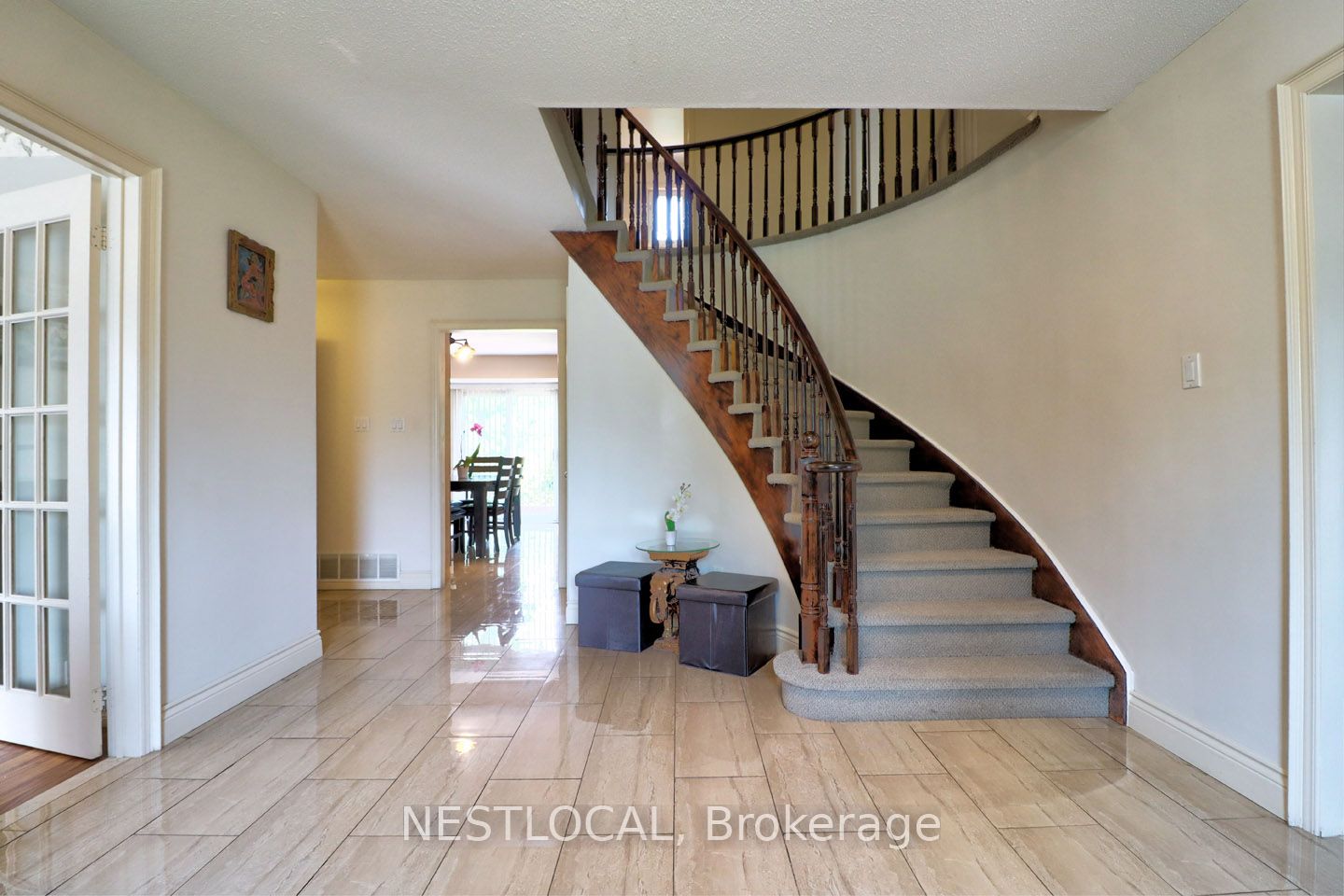 14 Waverly Pl