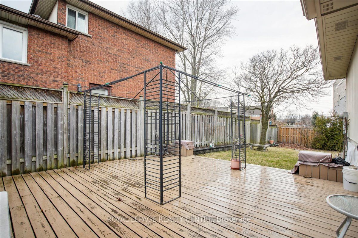 2141 HERRIDGE Drive