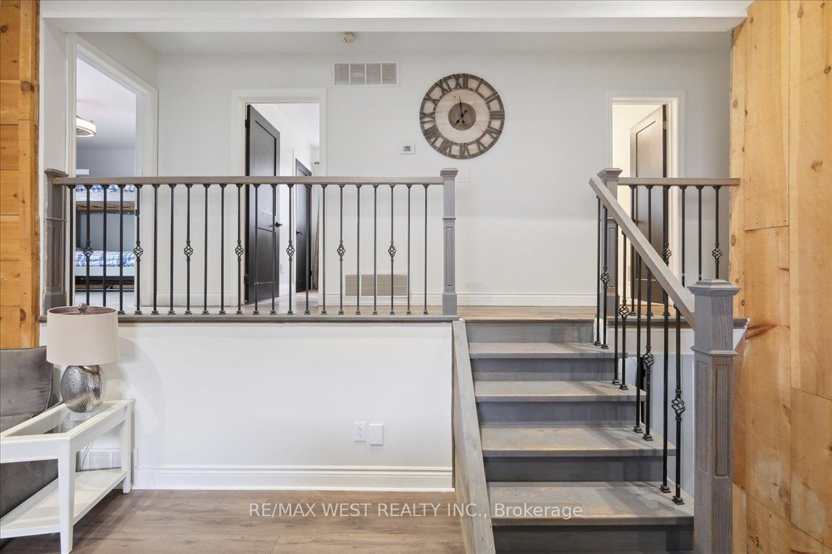 1571 Lewisham Drive