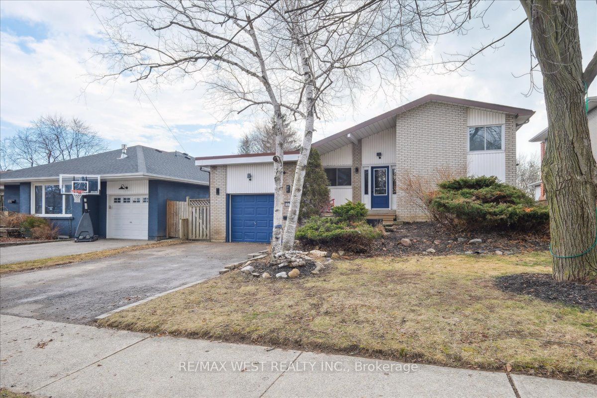 1571 Lewisham Drive