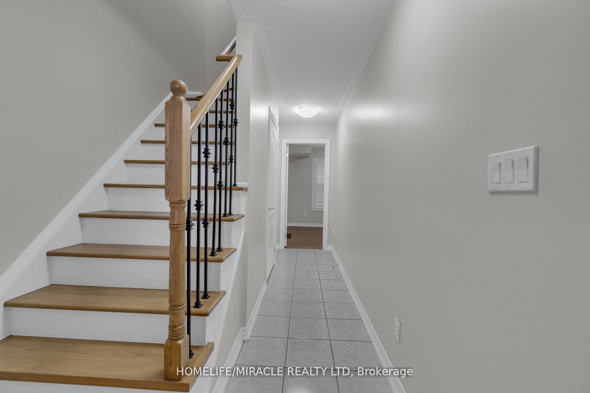 8 Shipmate Avenue