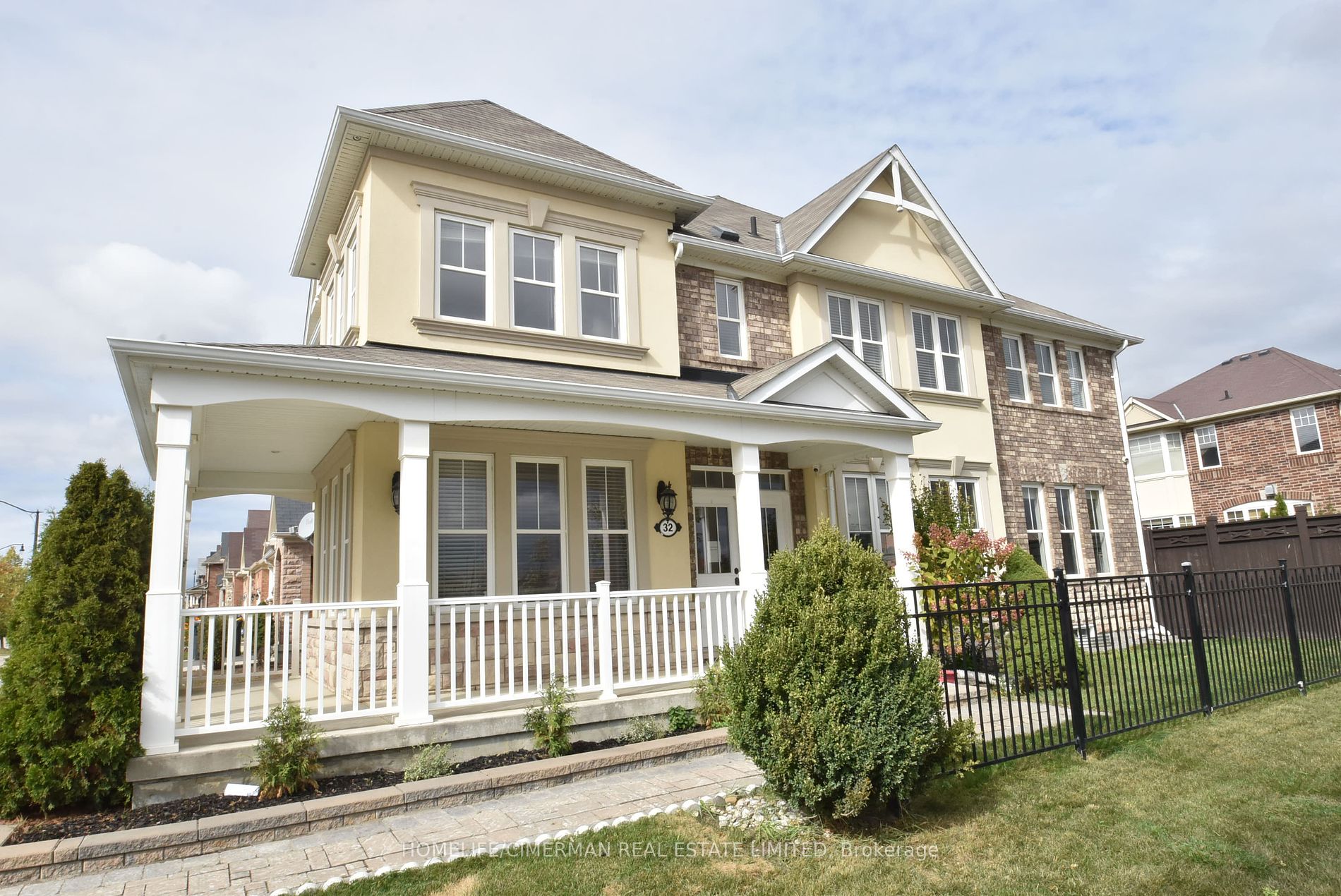 32 Academy Dr
