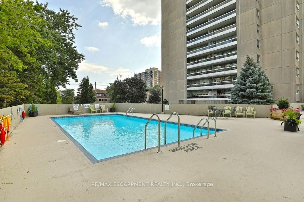 2263 Marine Drive #1203