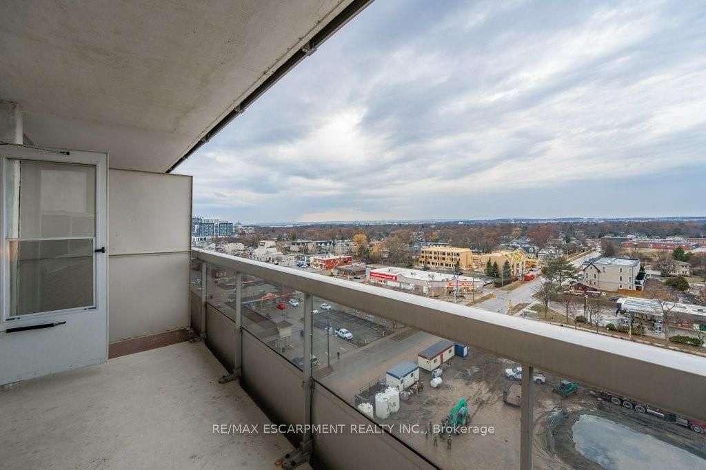 2263 Marine Drive #1203