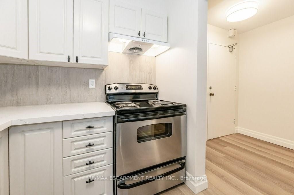 2263 Marine Drive #1203