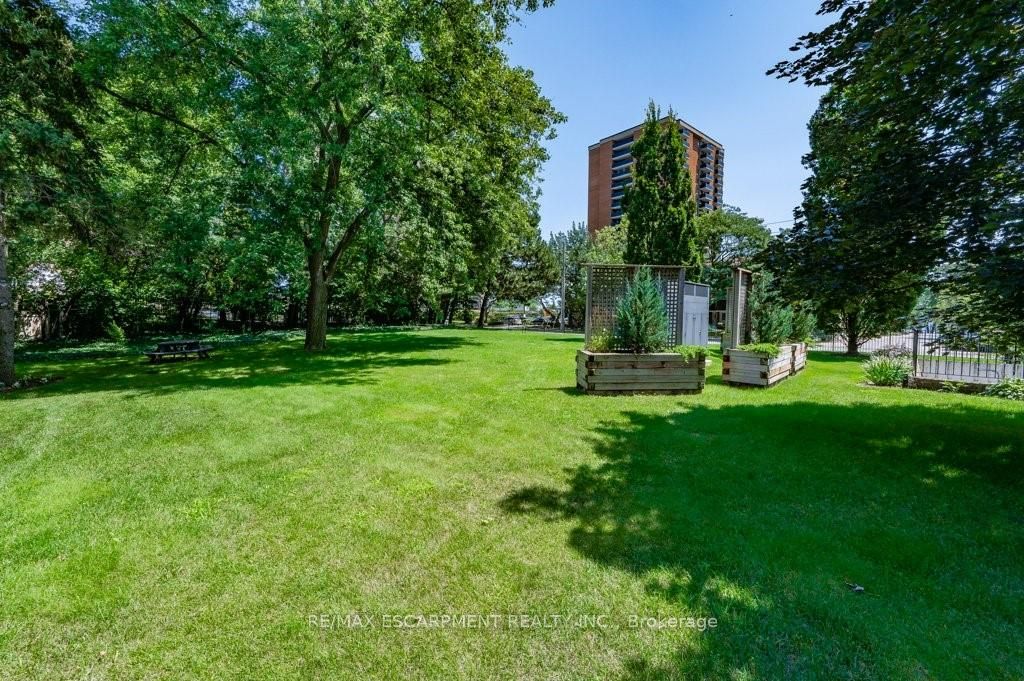 2263 Marine Drive #1203