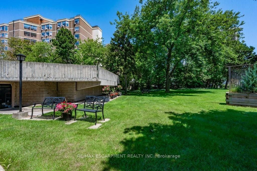 2263 Marine Drive #1203