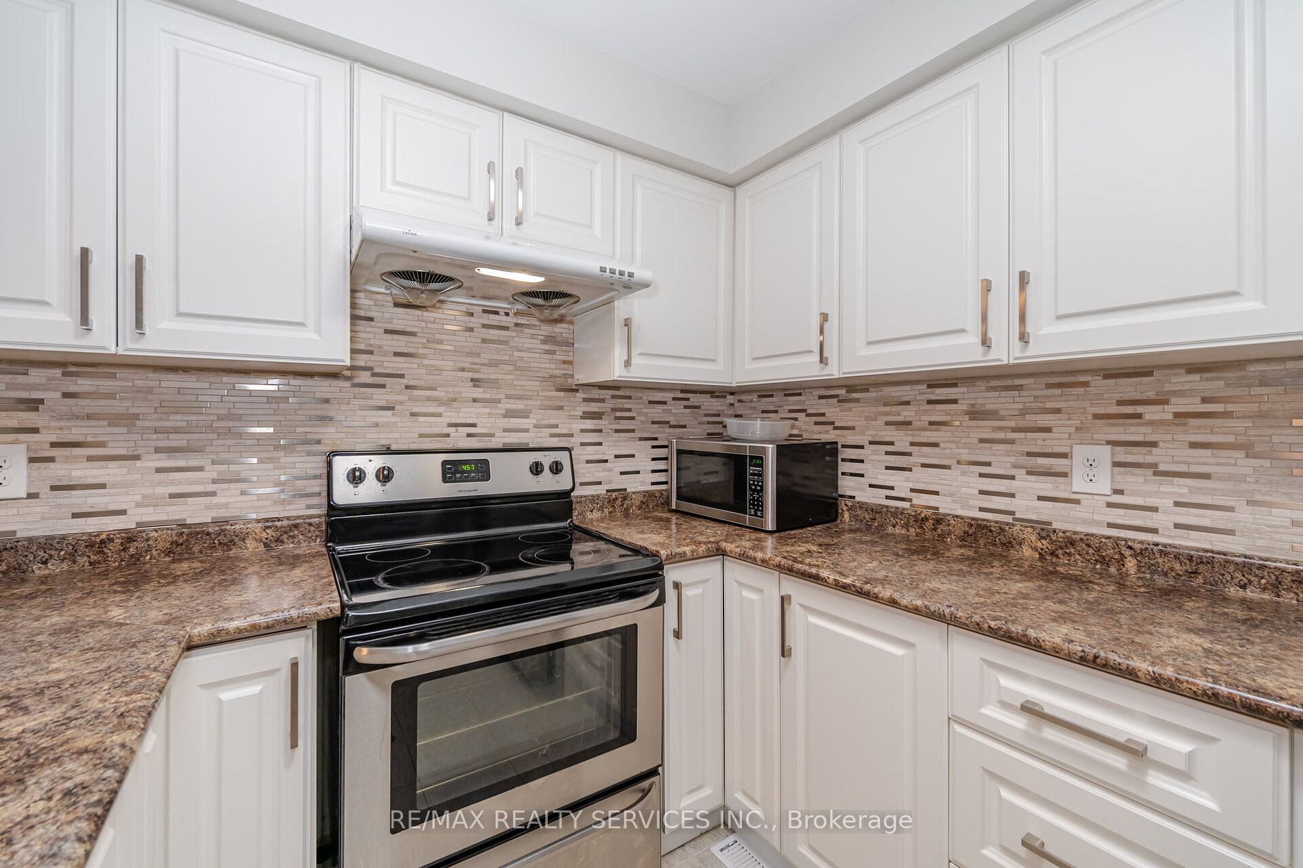 99 Bristol Rd E, #179