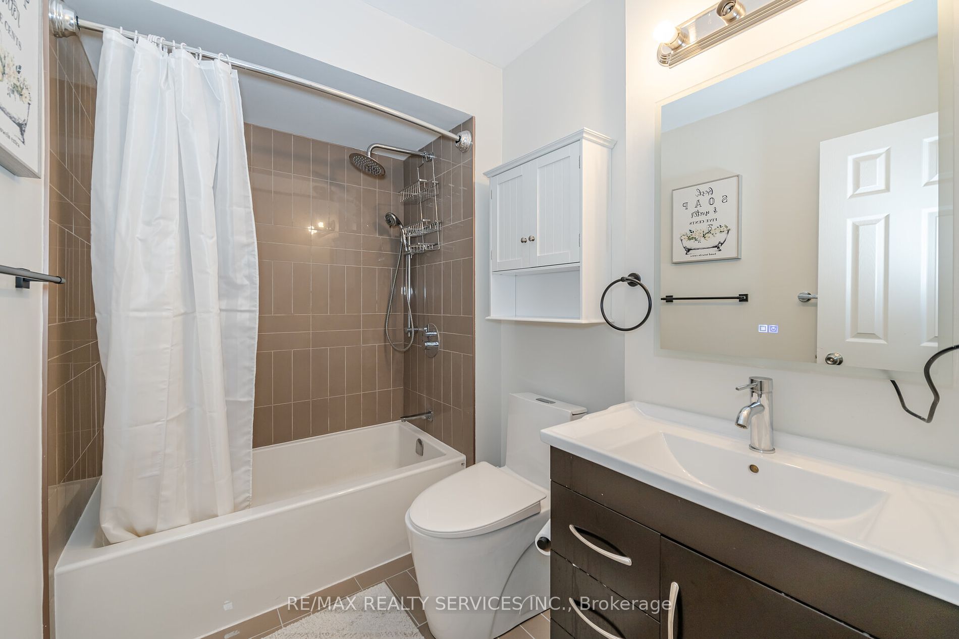 99 Bristol Rd E, #179