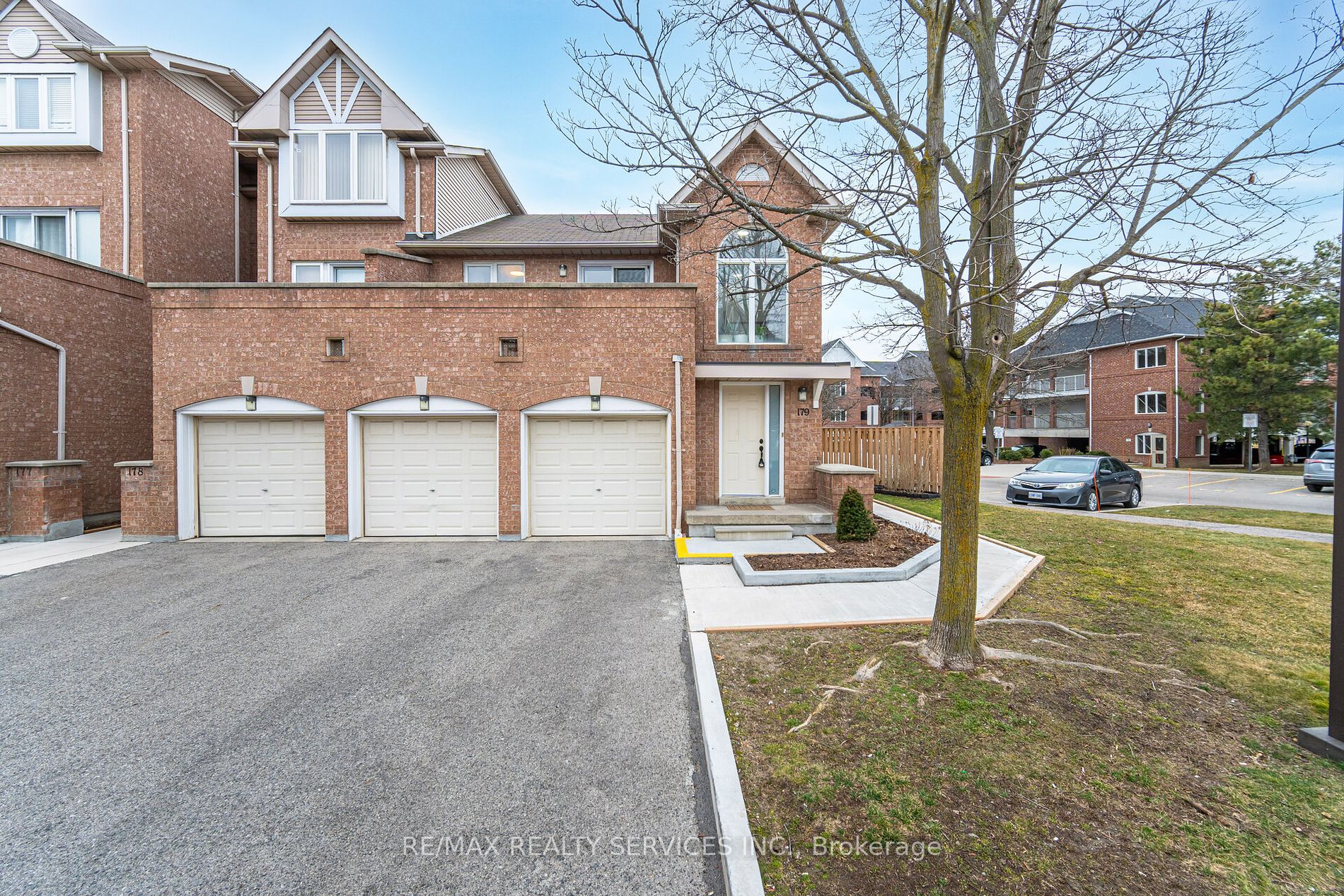 99 Bristol Rd E, #179