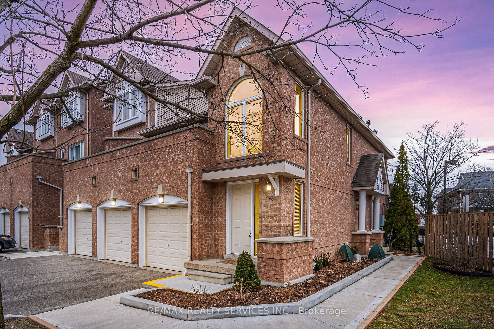 99 Bristol Rd E, #179